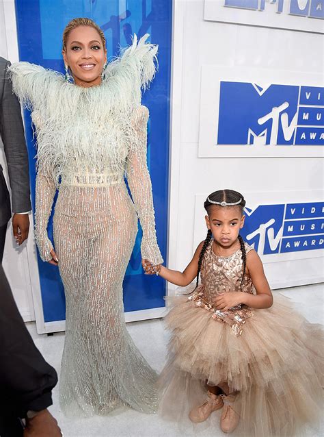 beyonce and blue ivy pictures